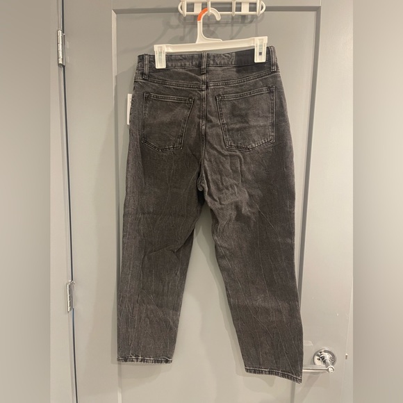 A&F Curve Love High Rise Mom Jean - Picture 4 of 4